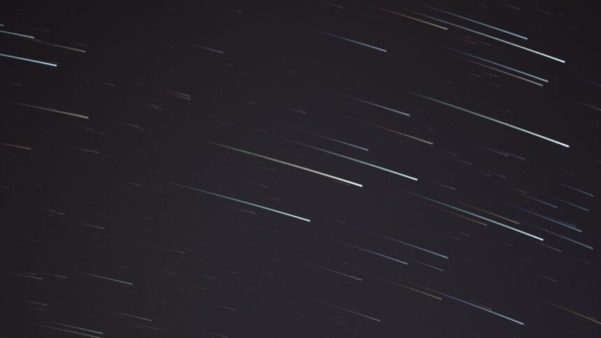 Étoiles filantes : le pic des perséides attendu entre 4h et 6h cette nuit Étoiles filantes : le pic des Perséides attendu entre 4h et 6h cette nuit