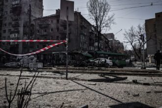 Guerre en Ukraine : une frappe russe fait un mort à Soumy mardi