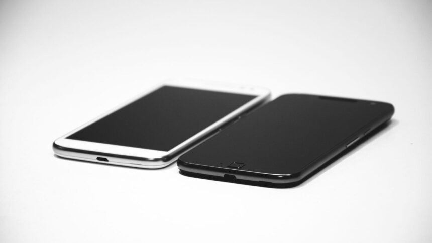 Galaxy a55, nothing phone (3a) : l'anfr fait retirer ces smartphones en france Galaxy A55, Nothing Phone (3a) : l’ANFR fait retirer ces smartphones en France