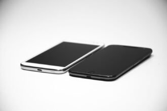 Galaxy A55, Nothing Phone (3a) : l'ANFR fait retirer ces smartphones en France