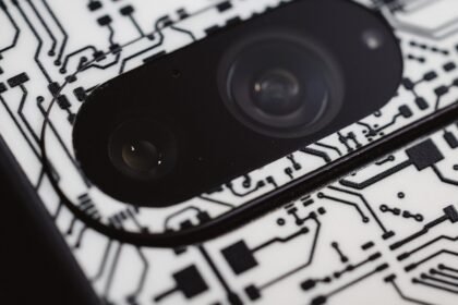 Galaxy S27 Pro : Samsung dévoile un design compact inspiré du S27 Ultra