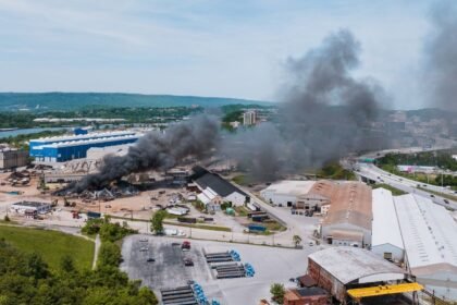 Incendie Seveso à Gandrange : 30 000 habitants confinés en Moselle
