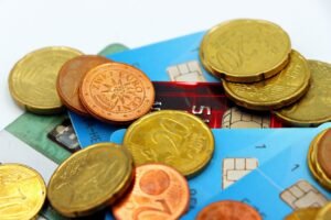 Retraites au-dessus de 3 000 euros : un gel envisagé pour 2027