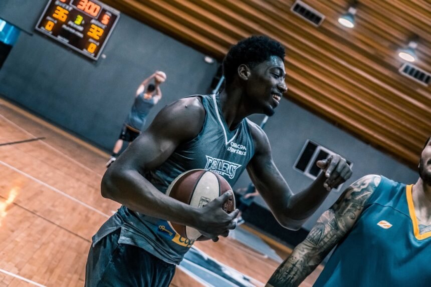 Basket : Hugo Besson signe à l'Asvel, retour en France cinq ans après