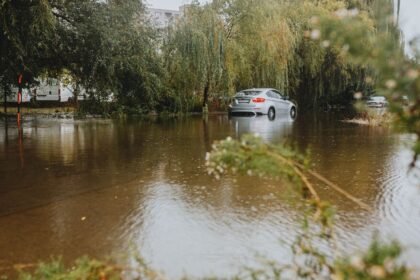 Japon : au moins 5 morts dans des inondations près de tokyo Japon : au moins 5 morts dans des inondations près de Tokyo