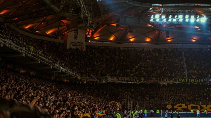 Le rc lens bat le psg 1-0 et remporte son premier trophée des champions Le RC Lens bat le PSG 1-0 et remporte son premier Trophée des Champions