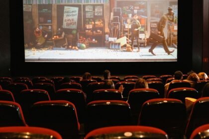 L&rsquo;Inconnue : Léa Seydoux et Niels Schneider échangent de corps au cinéma