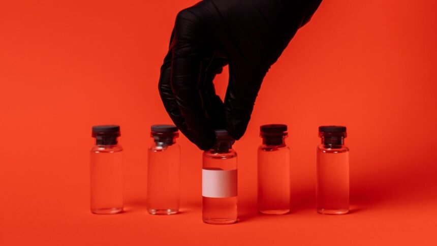 Mélanome : le vaccin ARN de Moderna et Merck réussit sa phase 3