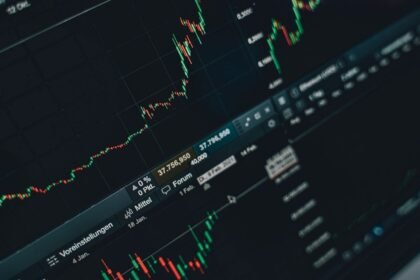 Nasdaq : record historique porté par les valeurs de l&rsquo;IA, CAC 40 en retrait