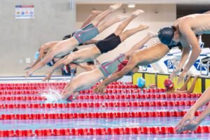 Natation : léon marchand et le relais français en argent aux championnats d'europe Natation : Léon Marchand et le relais français en argent aux Championnats d'Europe