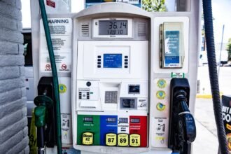 Pétrole : l'OPEP+ augmente sa production, l'essence ne baissera pas en France