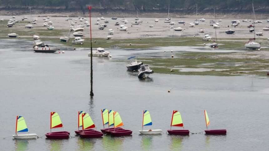 Rade de brest : une plaisancière de 78 ans meurt dans le naufrage de son bateau Rade de Brest : une plaisancière de 78 ans meurt dans le naufrage de son bateau