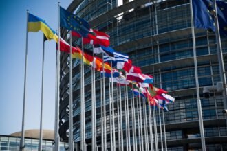 Sanctions russes : l'UE veut viser 4 000 entités, un tiers de plus