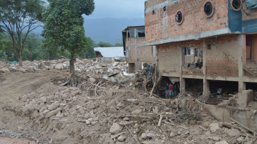 Séisme en colombie : le bilan s'alourdit à 273 morts, deuil national Séisme en Colombie : le bilan s’alourdit à 273 morts, deuil national