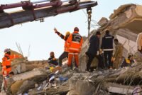 Colombie : un séisme de magnitude 7,4 fait au moins 111 morts Colombie : un séisme de magnitude 7,4 fait au moins 111 morts