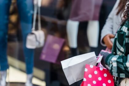 Shein entre en Bourse à Hong Kong, valorisée 70 % sous son pic de 2022