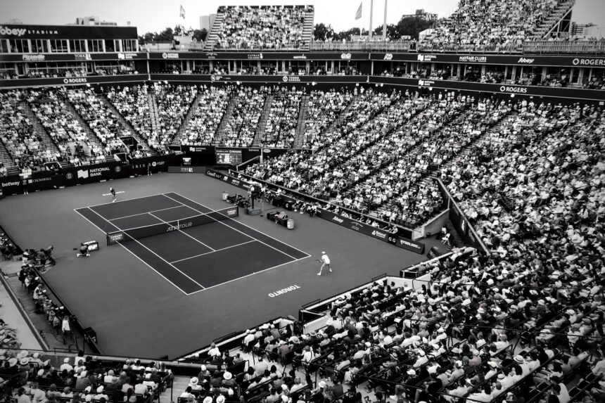 Tennis : roger federer intronisé au hall of fame, à newport Tennis : Roger Federer intronisé au Hall of Fame, à Newport