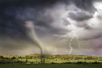 Tornade à Pomas : les deux disparus retrouvés vivants, bilan à 39 blessés