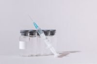 Premier vaccin grippe arnm : la fda approuve mflusiva de moderna Premier vaccin grippe ARNm : la FDA approuve mFLUSIVA de Moderna