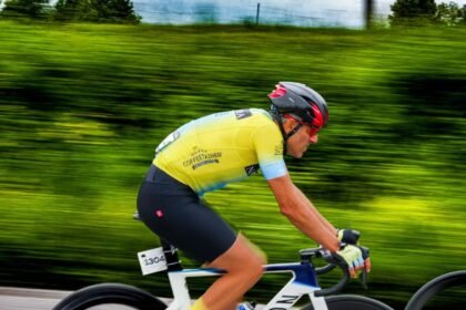 Tour de France Femmes : Vollering arrache le maillot jaune à Nice