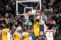 Wembanyama battu en Serbie, Jokic le voit « meilleur joueur de tous les temps »