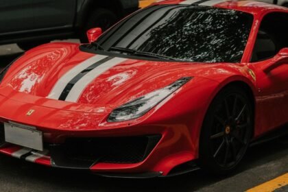 Ferrari luce : la première ferrari électrique vendue 40 millions de dollars Ferrari Luce : la première Ferrari électrique vendue 40 millions de dollars