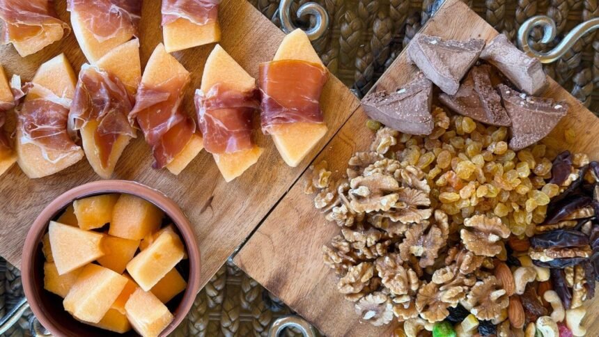 Réussissez une entrée de melon au jambon cru en 10 minutes Réussissez une entrée de melon au jambon cru en 10 minutes