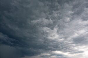 Météo de ce samedi 15 août : la chaleur recule, orages violents en vue Météo de ce samedi 15 août : la chaleur recule, orages violents en vue