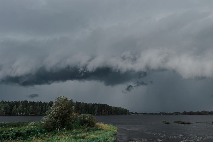 Météo du mardi 25 août : la Corse en vigilance orange, accalmie ailleurs