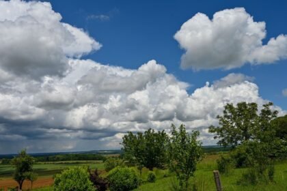 Météo du dimanche 23 août : plus de 30°C au Sud, orages lundi