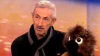 Michel dejeneffe, l'homme derrière la marionnette tatayet, s'éteint à 77 ans poulet, crémeux, lail, parmesan, plat