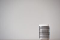 Openai prépare une enceinte ia en forme de donut, vendue 300 à 400 dollars OpenAI prépare une enceinte IA en forme de donut, vendue 300 à 400 dollars