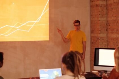 Openai rachète nextslide pour défier powerpoint avec chatgpt OpenAI rachète NextSlide pour défier PowerPoint avec ChatGPT