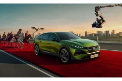 Peugeot devient partenaire automobile officiel de la mostra de venise Peugeot devient partenaire automobile officiel de la Mostra de Venise