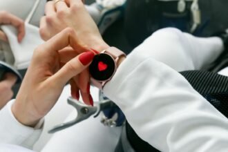 Pixel Watch 5 : l'IA Health Guardian surveille cœur et respiration