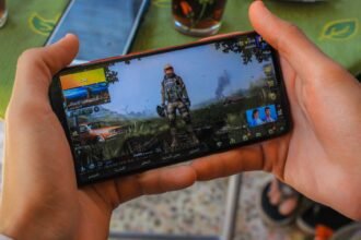 Pocket : l'appli de Meta qui transforme une phrase en mini-jeu vidéo