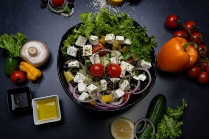 Cette salade grecque authentique se prépare en 15 minutes
