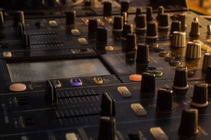 Sorties musicales du 28 août : Prince et Interpol à l&rsquo;honneur