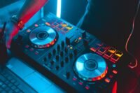 Spotify lance des remixes ia de vos titres préférés, avec l'accord des artistes Spotify lance des remixes IA de vos titres préférés, avec l'accord des artistes