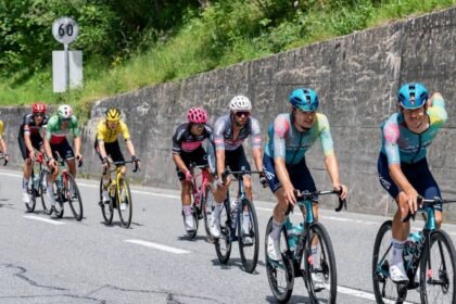 Vuelta 2026 : Pogačar bat Mas au sprint à Castellón, 3e victoire d&rsquo;étape