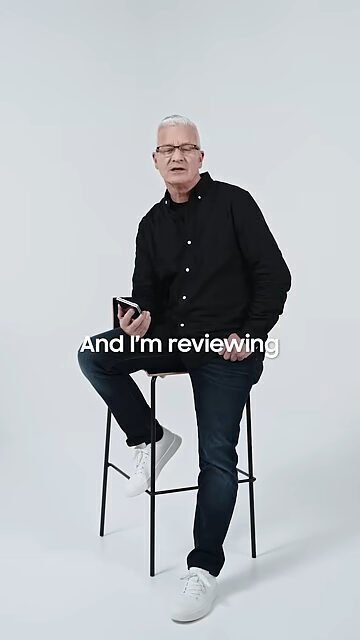 Samsung fait promouvoir le Galaxy Z Fold 8 par un « Tim Cook » après l’iPhone Duo