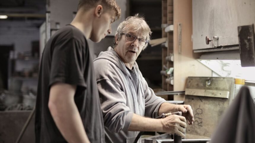 Apprentissage 2027 : aides maintenues, 5 000 € à saisir avant le 31 décembre