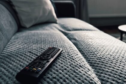 Audiences tv jeudi 10 septembre : tf1 large en tête avec la chambre jaune Audiences TV jeudi 10 septembre : TF1 large en tête avec la Chambre jaune
