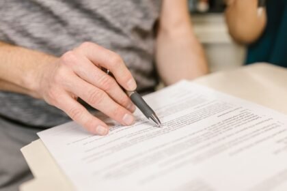 Bail : dépôt de garantie impayé, résiliation en 6 semaines dès octobre