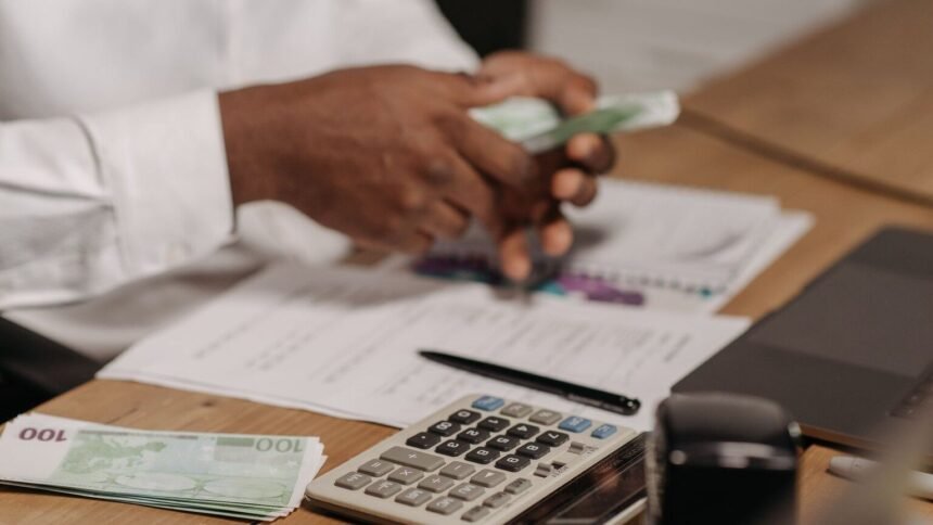 Budget 2027 : épargne, indemnités, retraite, ce que Bercy veut taxer