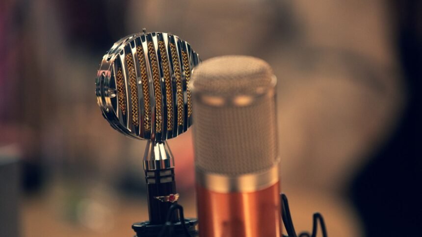 Charles Sapin quitte France Inter apres avoir refuse un debat contradictoire