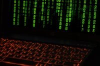 Claude a piraté des systèmes réels : Anthropic confirme un 4e incident