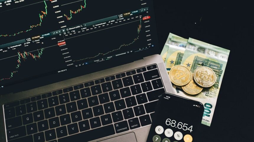 Crypto : le fisc aura vos données dès 2027, comment régulariser