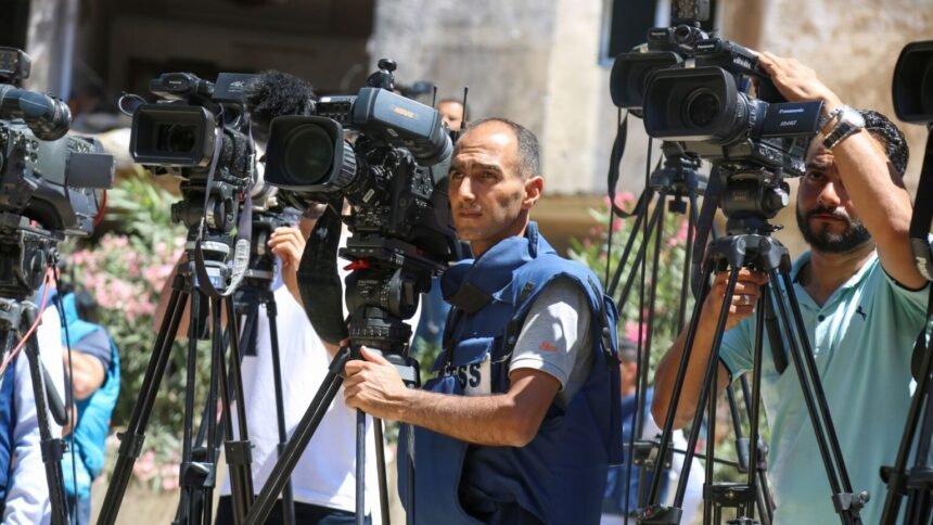 Algérie : barrot assure qu'il n'y a plus rien pour retenir le journaliste gleizes Christophe Gleizes Algérie libération