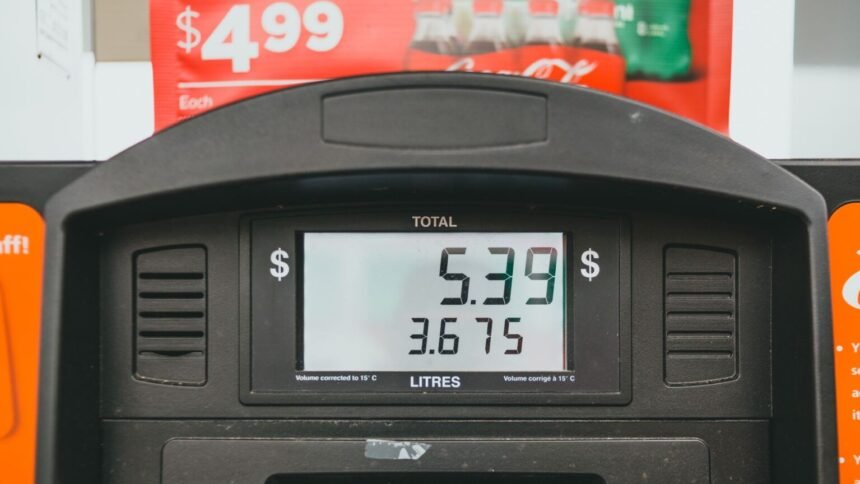 Carburant : le sp95 dépasse 2,10 € le litre, record depuis la guerre au moyen-orient prix carburant record septembre 2026